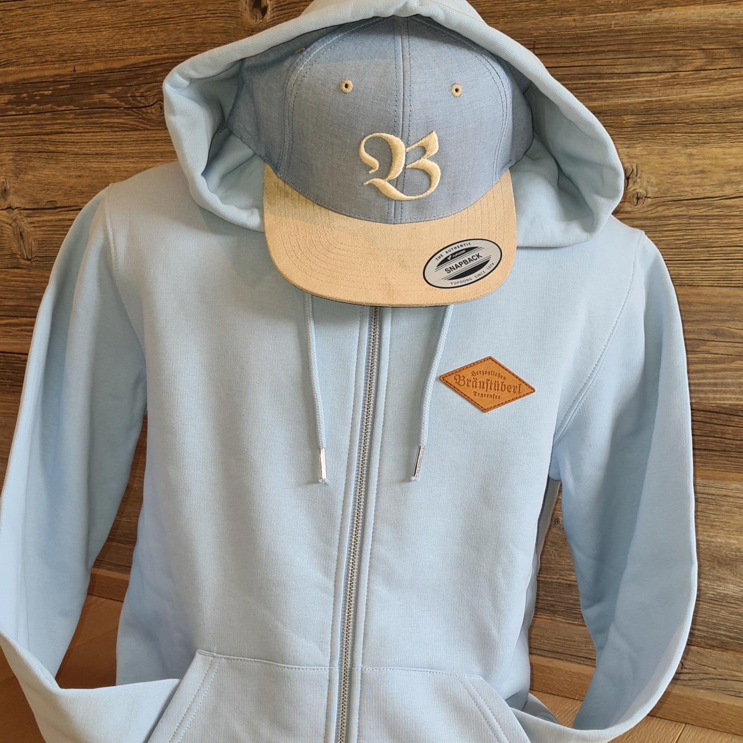 Zipper-Hoodie "Hellblau"