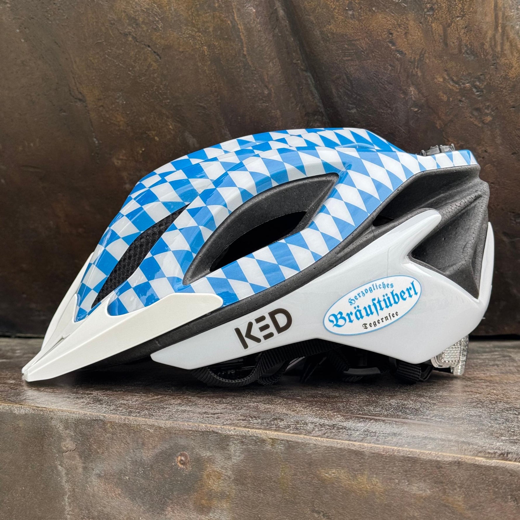 fahrradhelm 52-58 alter Fahrradhelm "Bräustüberl"