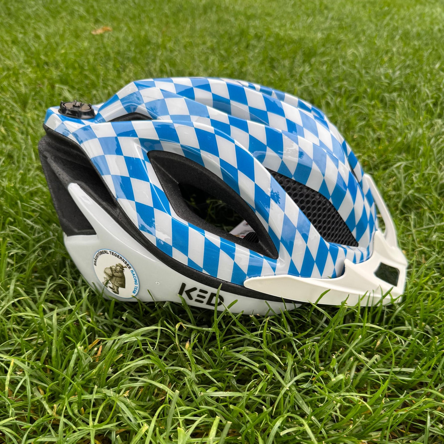 fahrradhelm 52-58 alter Fahrradhelm "Bräustüberl"