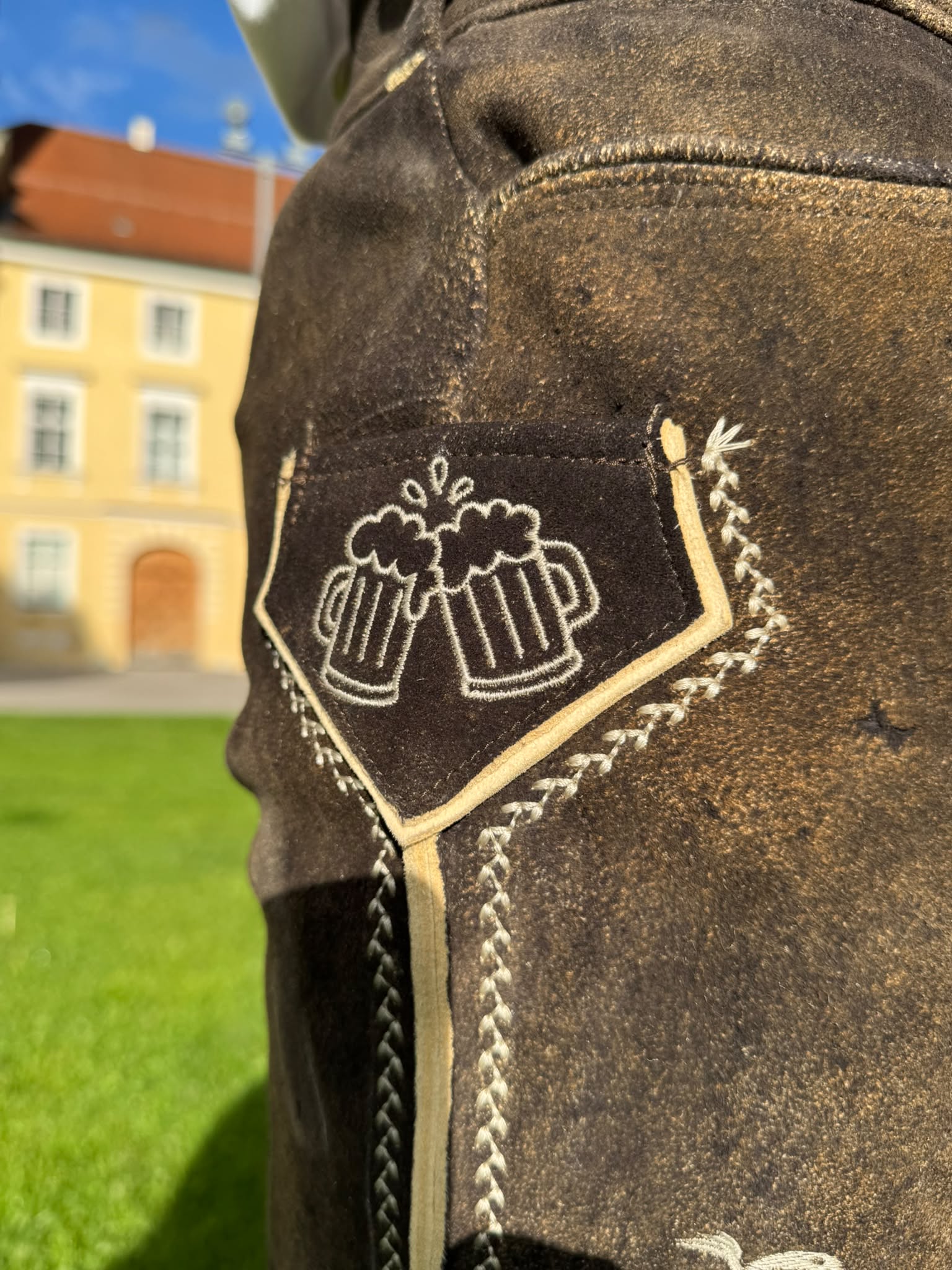 Gutschein - Original Buzi Lederhose zur individuellen Maßanfertigung - Bräustüberl Tegernsee