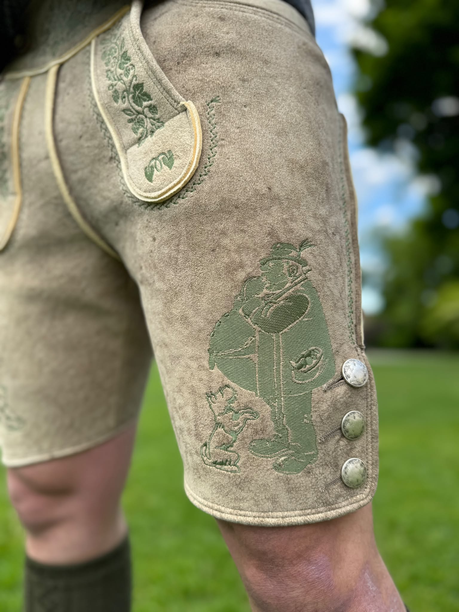 Gutschein - Original Buzi Lederhose zur individuellen Maßanfertigung - Bräustüberl Tegernsee