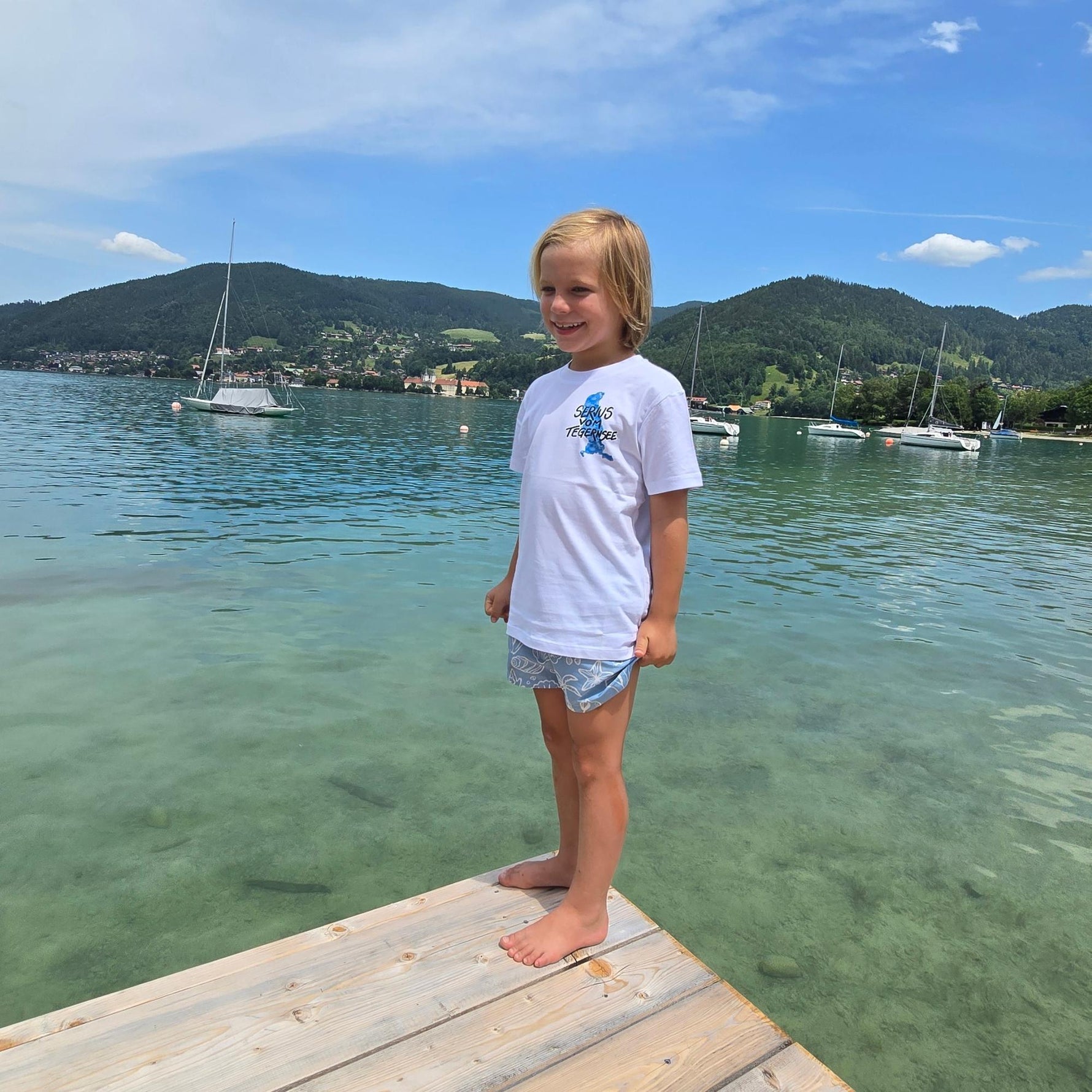 Kinder T-Shirt "Servus vom Tegernsee" Weiss 3 - 4 Jahre - Bräustüberl Tegernsee